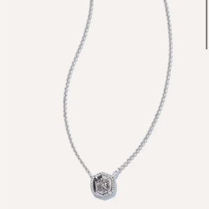 NWT Kendra Scott Necklace